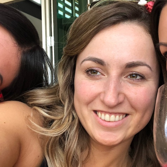 Meet your Posher, Daria - Picture 1 of 1